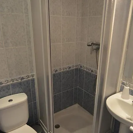 4u Ii Pensión Lisboa