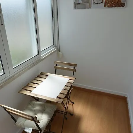4U Lisbon II Guesthouse *